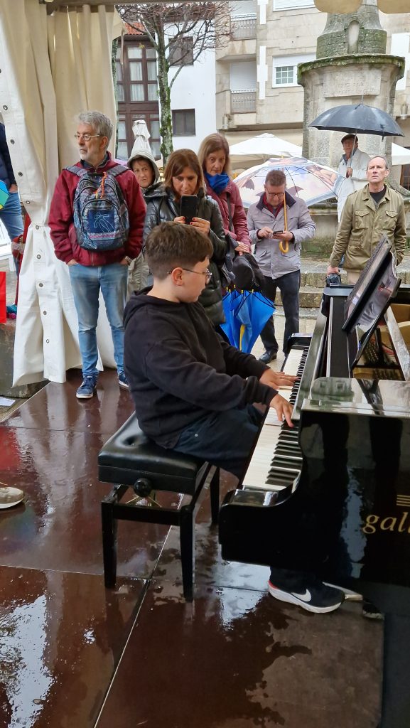 dawei pianist